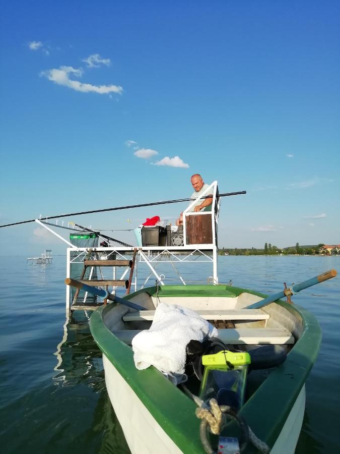 Sunfish Apartman Balatonszarszo Εξωτερικό φωτογραφία