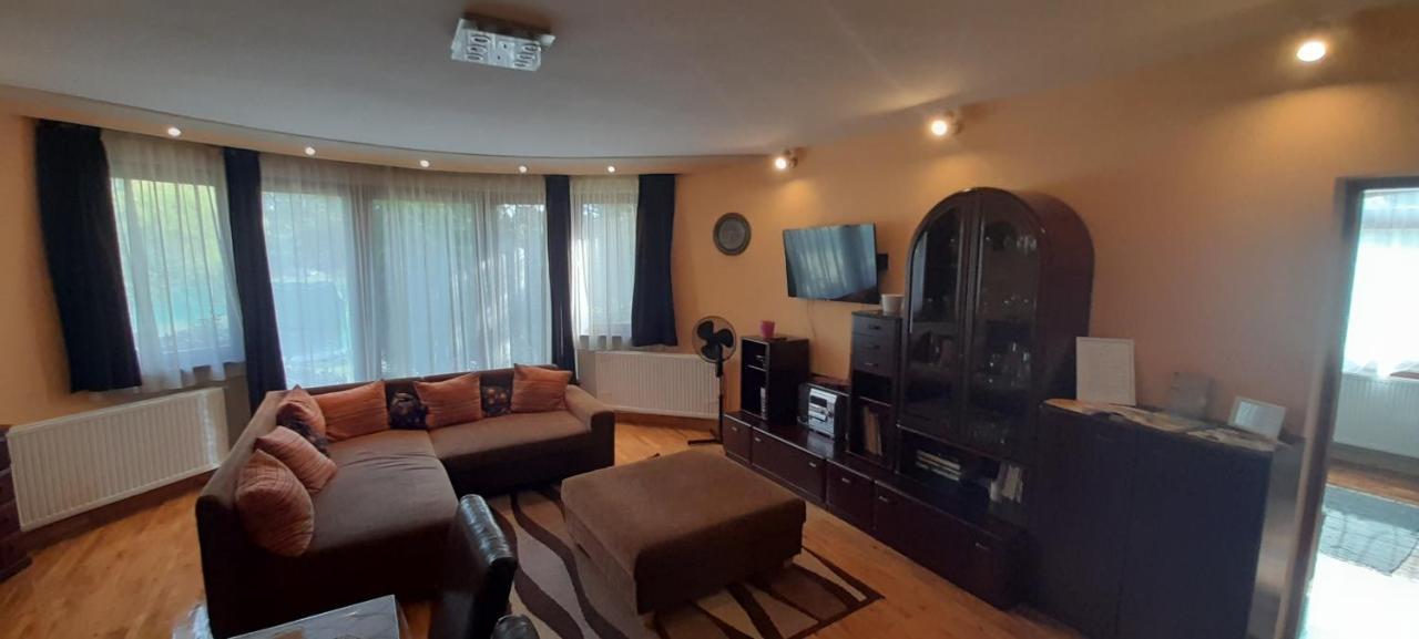 Sunfish Apartman Balatonszarszo Εξωτερικό φωτογραφία